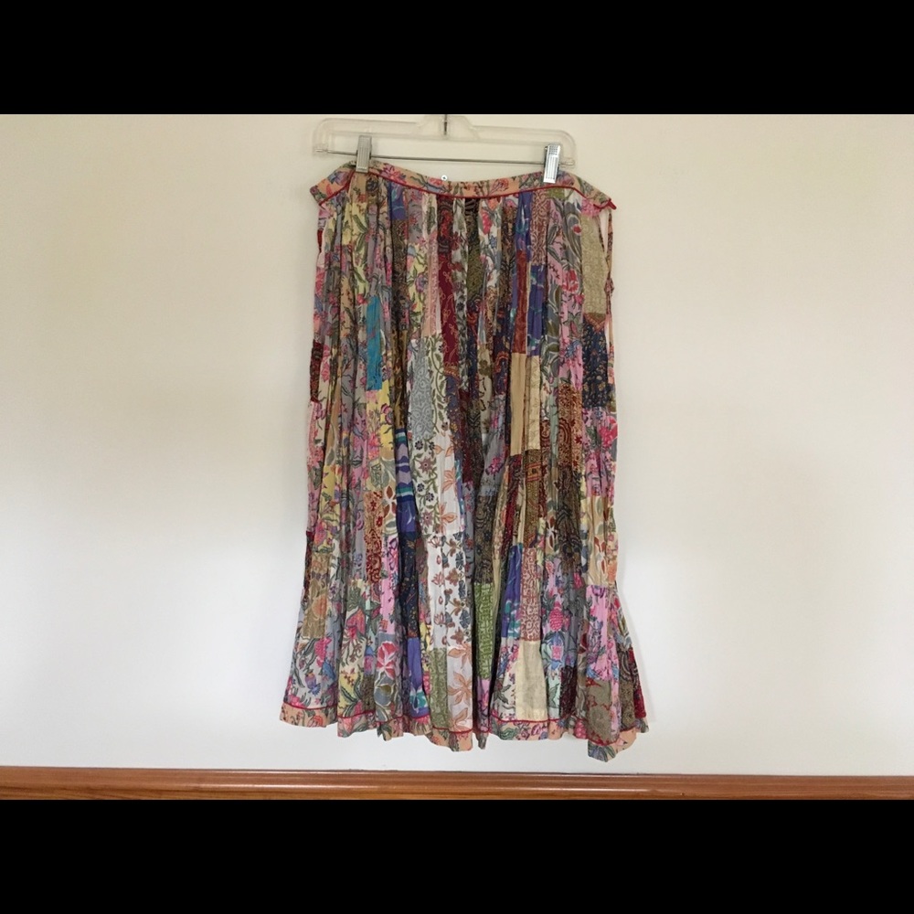 Boho flare skirt. No label. Fits M to L.